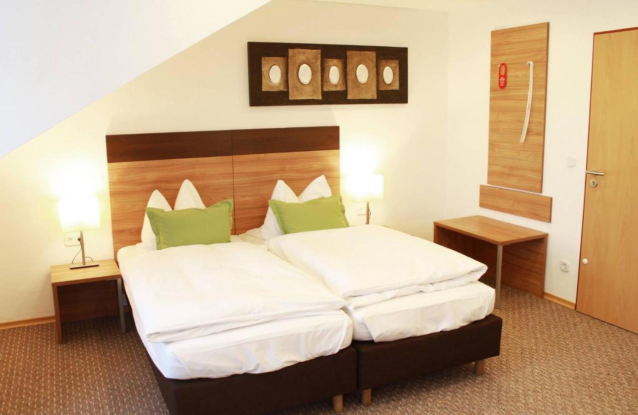 Hotel Hecht Garni Ingolstadt Extérieur photo